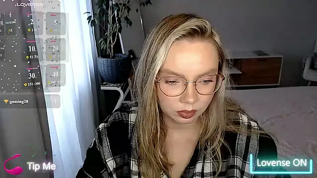 PolinaXXXXXJones' Live XXX Chat