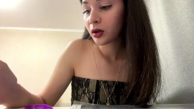 ChertySpare's Live XXX Chat
