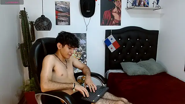 billy_wild Adlı Modelin Canlı XXX Sohbeti