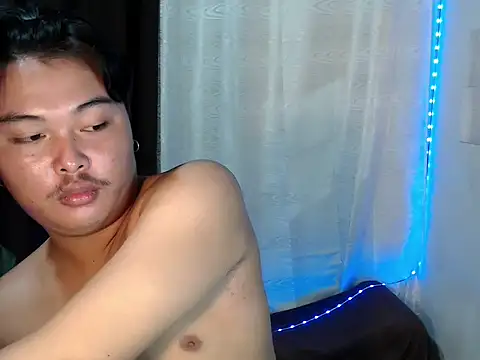 Czat XXX na żywo – urasianjohnny
