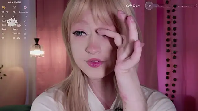 effy_dollie Pertunjukan Webcam