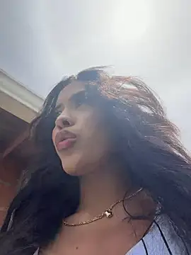 MystiqueXXX's Live XXX Chat