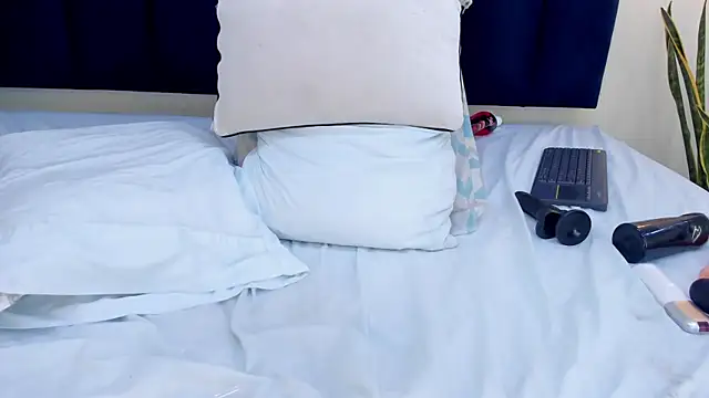 mayaevansmg Live XXX Chat