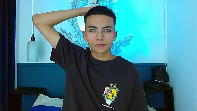 romeo_laurient's Live XXX Chat