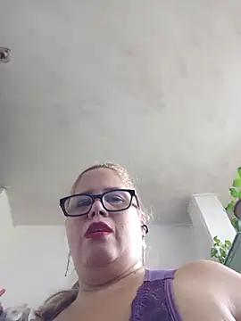 EllisW8's Live XXX Chat