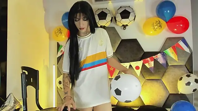 Cloy_Areo Chat XXX in diretta