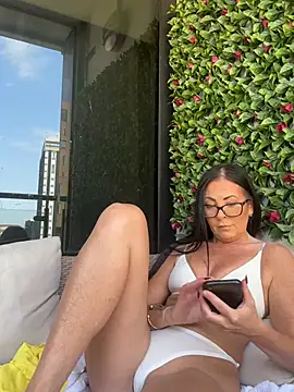 Tilly-mint's Live XXX Chat