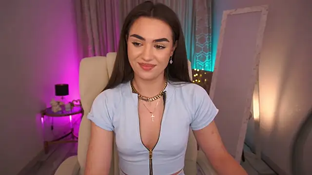 Živý XXX chat DevilishCandy