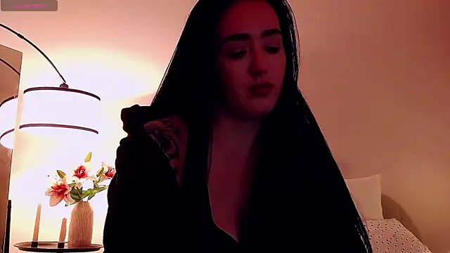 KimKhallifa 网络视讯表演