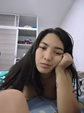 Thaniloperan Live XXX chat