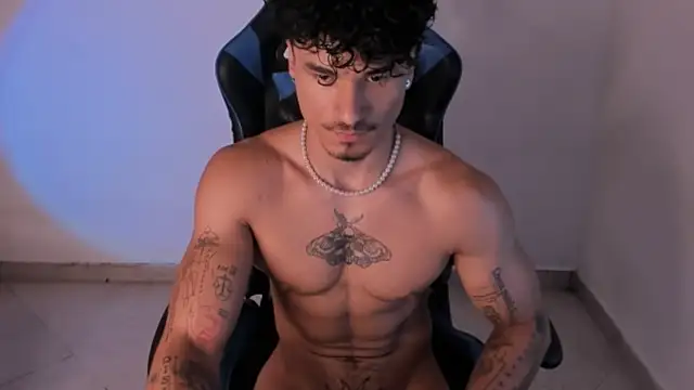Thomas_Fit1 现场XXX聊天
