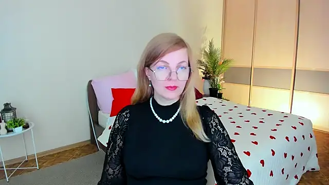 YourUniverser's Live XXX Chat