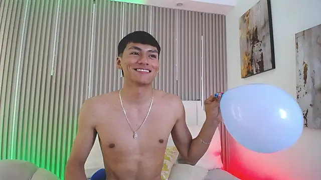 AdrianStark_'s Live XXX Chat