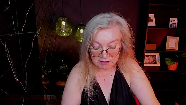 NataliMellow live XXX chat