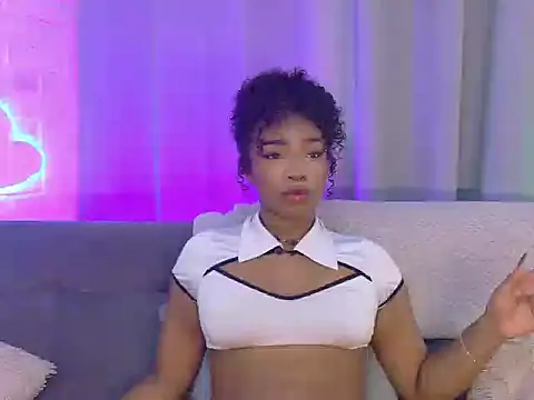 XXX chat uživo modela tanysha888