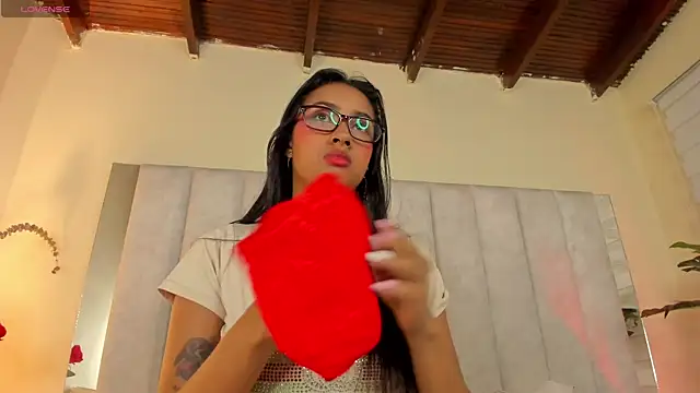 Chatroom XXX en direct de anny_kiut