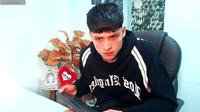 Онлайн чат XXX drago_ivan