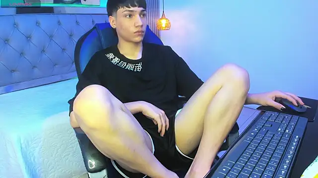 SamBlack_ Live XXX Chat