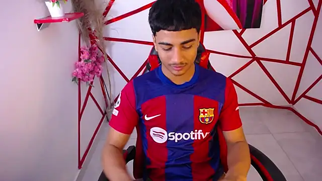 oliver-parker Chat XXX live
