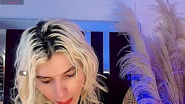 Czat XXX na żywo – honey_skin