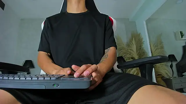 DylanRoyce_ – Naživo XXX chat