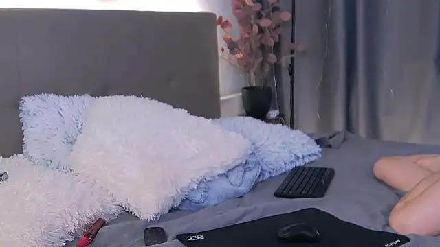 SofiaHill's Live XXX Chat