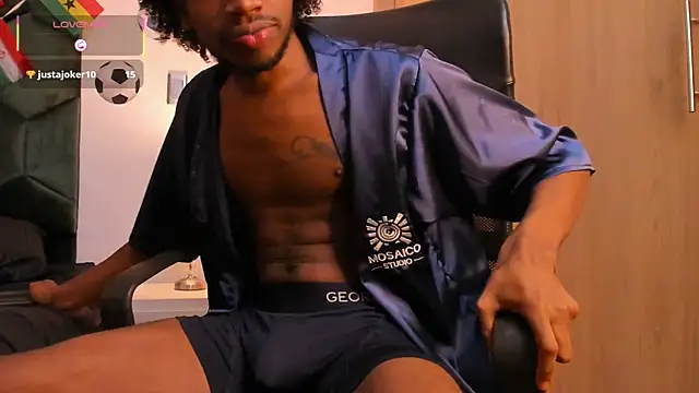 Chat XXX ao vivo de AllexJacob