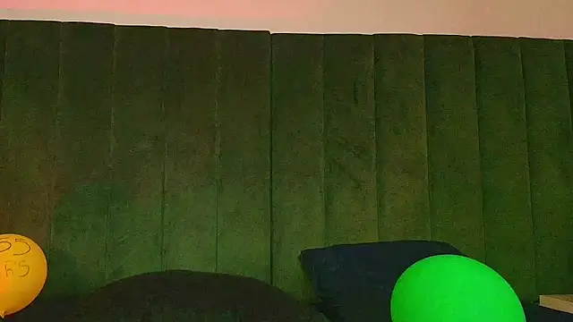 Alana_Petite_'s Live XXX Chat