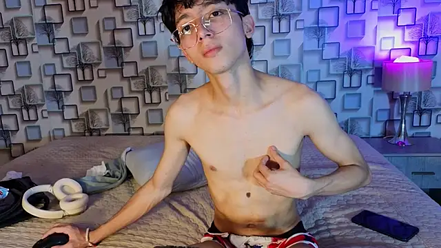Czat XXX na żywo – Twink_Sebas7