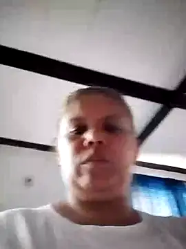 Zafiro_MD's Live XXX Chat