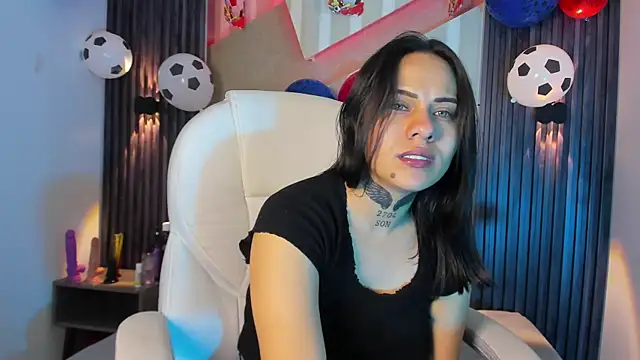 MadisonYoung000 live XXX chat