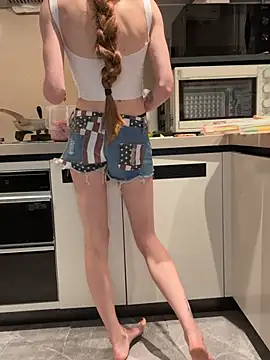 MissAndKiss লাইভ XXX চ্যাট