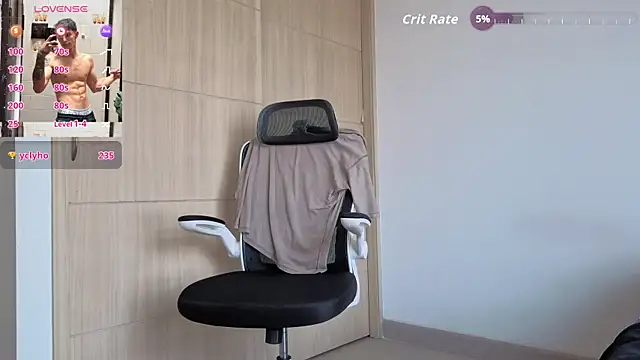 Онлайн чат XXX Cristopher23_