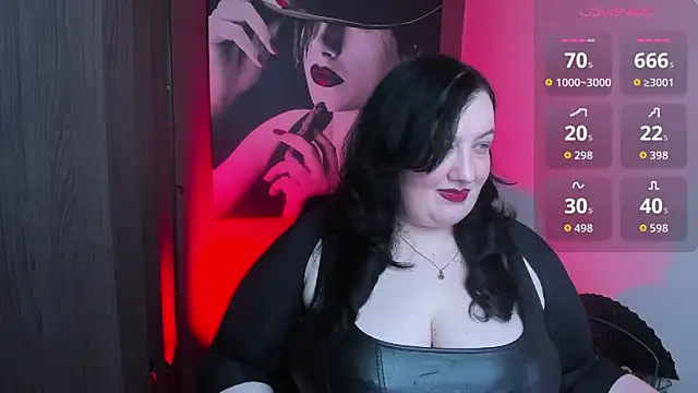צ'אט XXX בשידור חי של QueenOfHaze