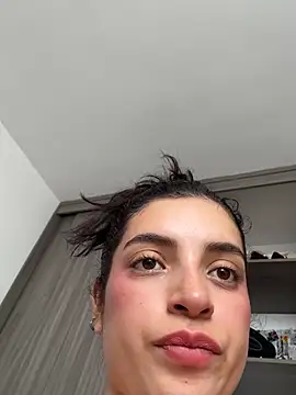 Chat +18 de dakota_le ao vivo