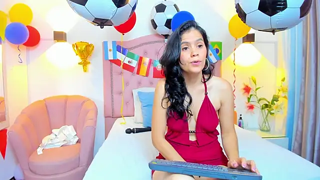 Paulynavera's Live XXX Chat