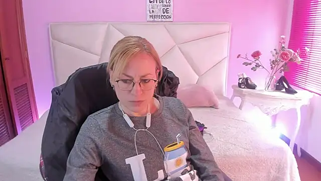 Chat XXX en directo de SammySanders