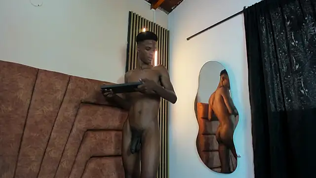 دردشة Tyson_Reed الجنسية المباشرة