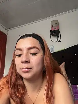 Chat +18 de Gabby_Evannss ao vivo