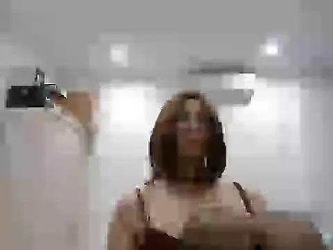 Chatroom XXX en direct de CrossdresserAnna