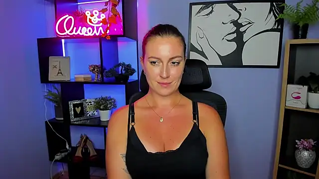 Chatroom XXX en direct de FUN_AMI