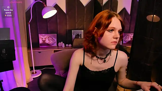 Goddess__Alice's Live XXX Chat