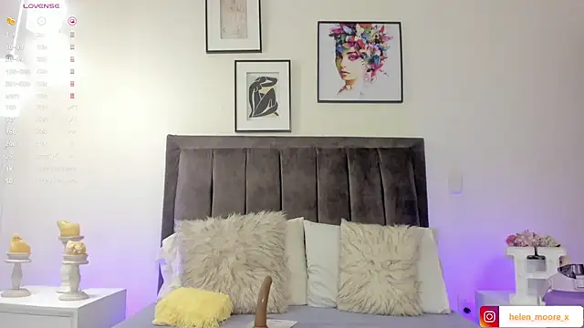 XXX chat uživo modela helen_mooree
