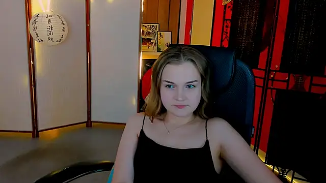 LissaTelor live XXX chat