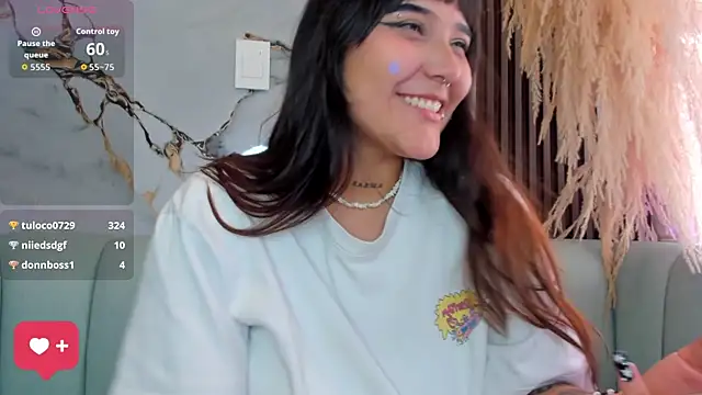 kate_boobs' Live XXX Chat