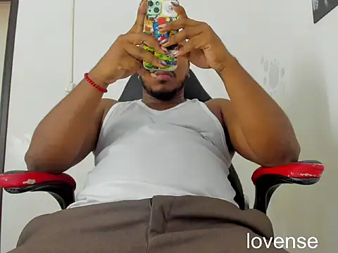 AlessandroHammed Live XXX Chat