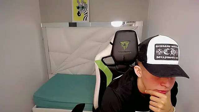 Delaware_ Live XXX-Chat