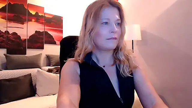 love-bionda Live XXX-chat