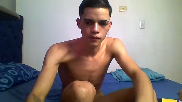 Chat +18 de Latinos_2001 ao vivo