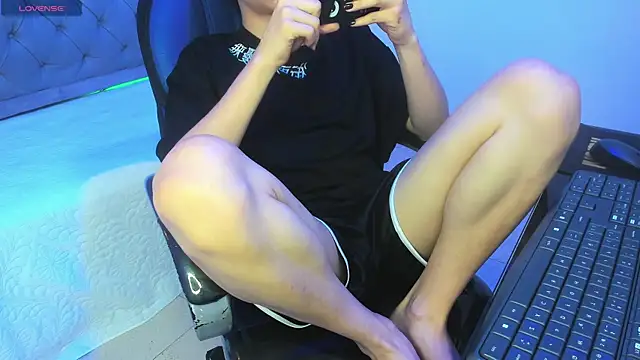 XXX chat uživo modela SamBlack_
